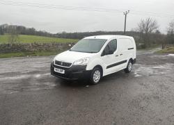 Peugeot Partner Crew Van CAZ LEZ
