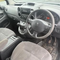 Peugeot Partner Crew Van CAZ LEZ