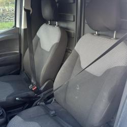 Ford Courier Van Euro 6