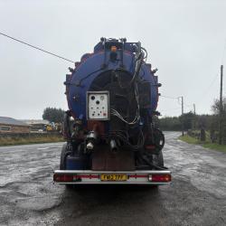 Hino 2838 Vacuum Tank