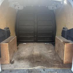 Ford Courier Van Euro 6