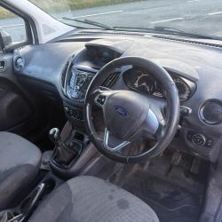 Ford Courier Van Euro 6