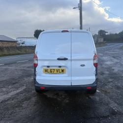Ford Courier Van Euro 6