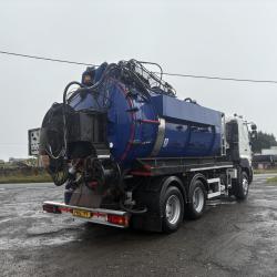 Hino 2838 Vacuum Tank