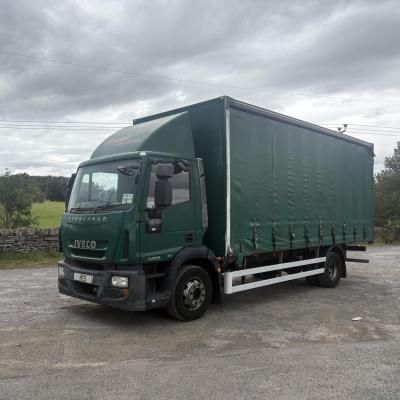 Iveco Eurocargo 140 E18 Curtain Side