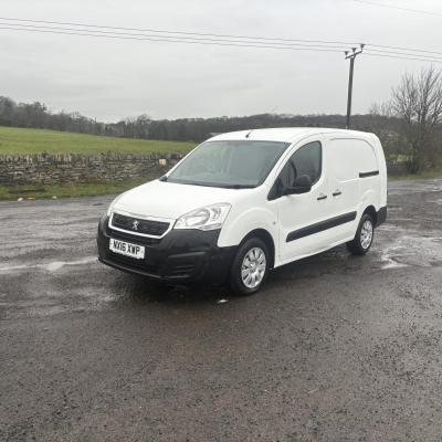 Peugeot Partner Crew Van CAZ LEZ